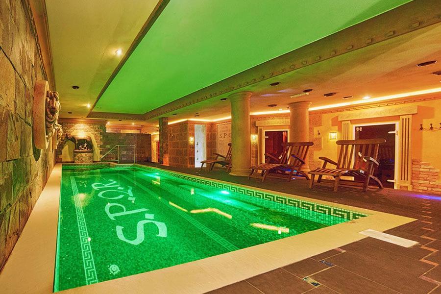 Privilege - Empire Hotels Group Košice Extérieur photo