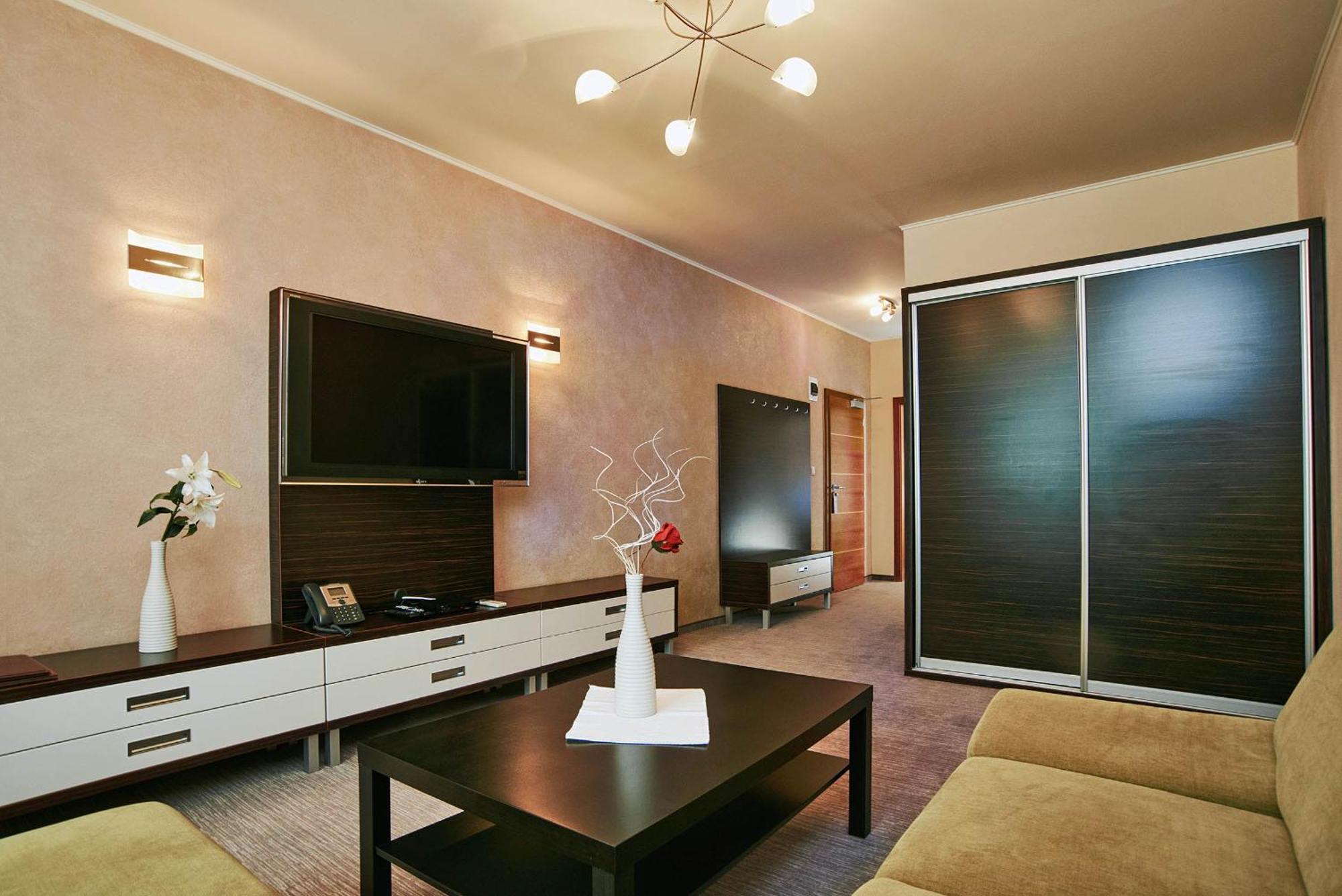 Privilege - Empire Hotels Group Košice Extérieur photo